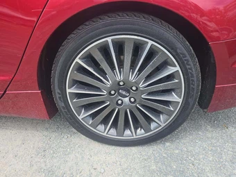 2014 Lincoln MKZ – miniatura 25