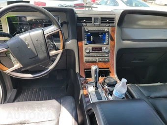 2014 Lincoln Navigator – miniatura 11