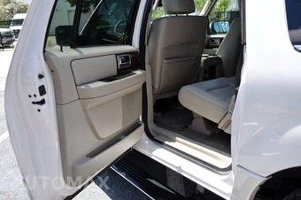 2014 Lincoln Navigator L - miniatura 12