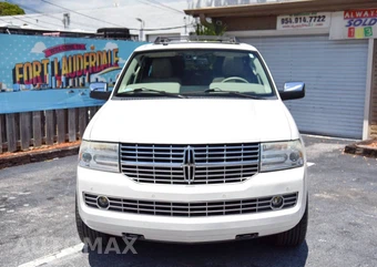 2014 Lincoln Navigator L - miniatura 2