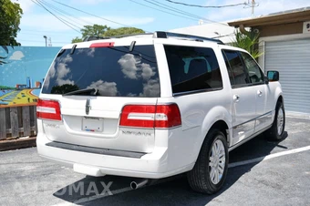 2014 Lincoln Navigator L - miniatura 28
