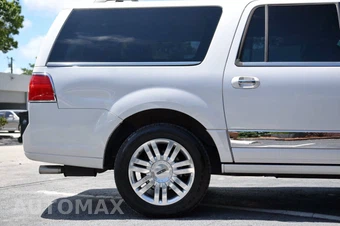 2014 Lincoln Navigator L - miniatura 34