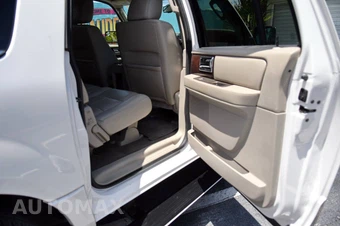 2014 Lincoln Navigator L - miniatura 42