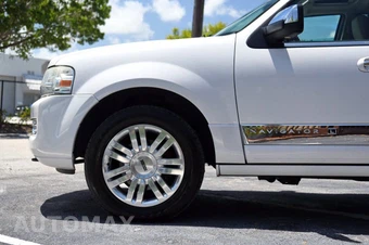 2014 Lincoln Navigator L - miniatura 5