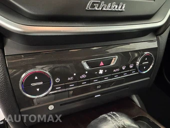 2014 Maserati Ghibli S Q4 – miniatura 22