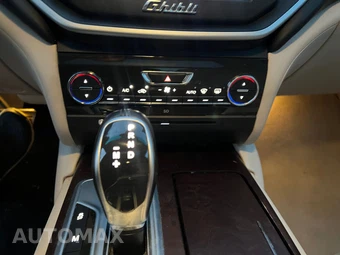 2014 Maserati Ghibli S Q4 - miniatura 17