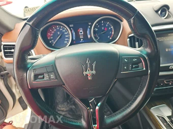 2014 Maserati Ghibli S Q4 – miniatura 10