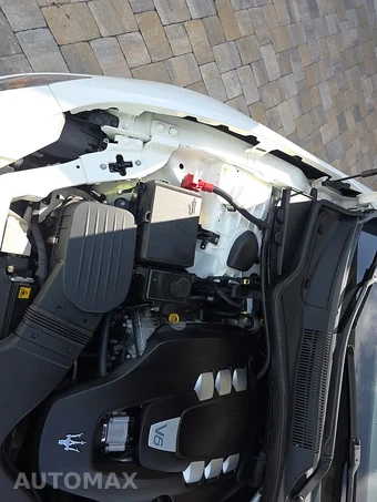 2014 Maserati Ghibli – miniatura 26