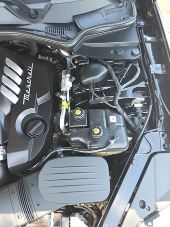2014 Maserati Quattroporte GTS – miniatura 23