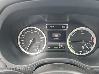 2014 Mercedes-Benz B-Class Electric Drive – miniatura 12