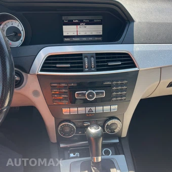 2014 Mercedes-Benz C 250 Coupe – miniatura 15