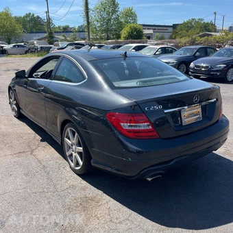 2014 Mercedes-Benz C 250 Coupe – miniatura 3