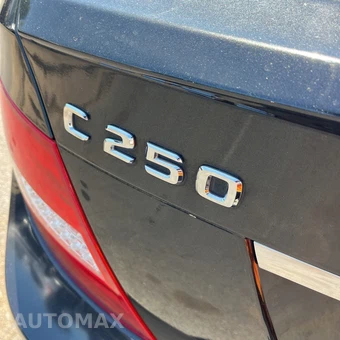 2014 Mercedes-Benz C 250 Coupe – miniatura 9