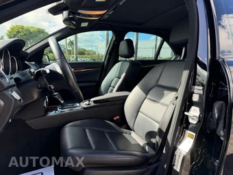 2014 Mercedes-Benz C 250 Sedan - miniatura 28