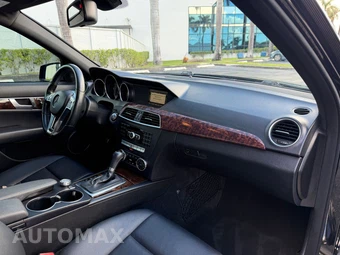 2014 Mercedes-Benz C 250 Sedan - miniatura 49