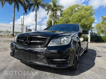 2014 Mercedes-Benz C 250 Sedan - miniatura 6