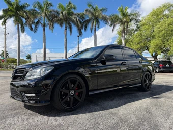 2014 Mercedes-Benz C 250 Sedan - miniatura 8