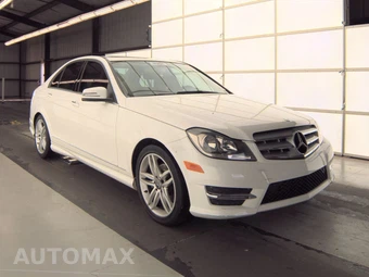 2014 Mercedes-Benz C 250 Sedan – miniatura 3