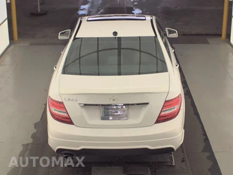 2014 Mercedes-Benz C 250 Sedan – miniatura 5