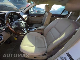 2014 Mercedes-Benz C 250 Sedan – miniatura 7