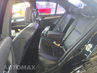 2014 Mercedes-Benz C 250 Sedan – miniatura 13