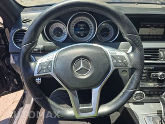 2014 Mercedes-Benz C 250 Sedan – miniatura 10
