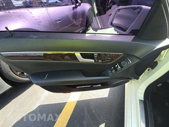 2014 Mercedes-Benz C 250 Sedan – miniatura 9