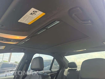 2014 Mercedes-Benz C 250 Sedan – miniatura 11