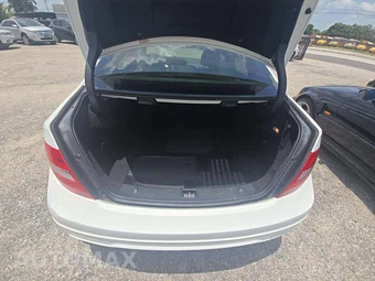 2014 Mercedes-Benz C 250 Sedan – miniatura 14