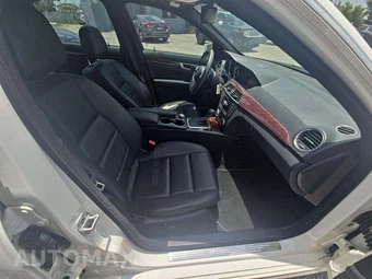 2014 Mercedes-Benz C 250 Sedan – miniatura 18