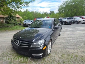 2014 Mercedes-Benz C 300 4MATIC Sedan
