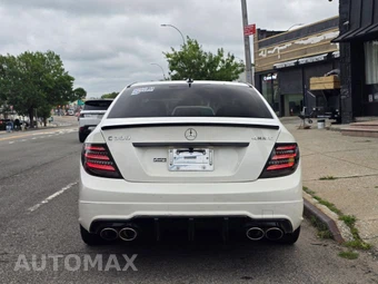 2014 Mercedes-Benz C 300 4MATIC Sedan - miniatura 10