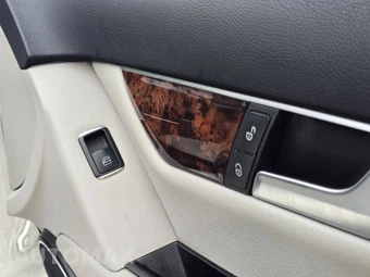 2014 Mercedes-Benz C 300 4MATIC Sedan - miniatura 18