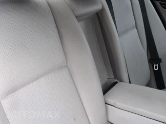 2014 Mercedes-Benz C 300 4MATIC Sedan - miniatura 25