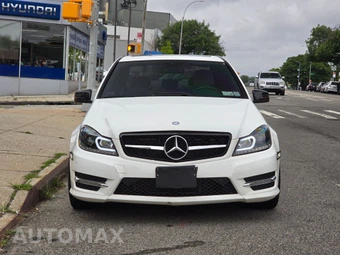 2014 Mercedes-Benz C 300 4MATIC Sedan - miniatura 3