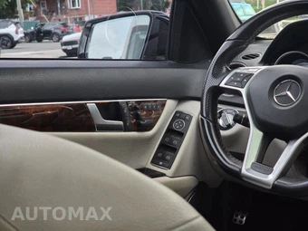 2014 Mercedes-Benz C 300 4MATIC Sedan - miniatura 30