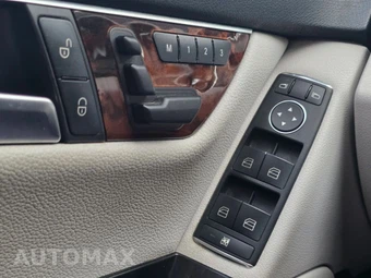 2014 Mercedes-Benz C 300 4MATIC Sedan - miniatura 33