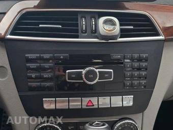 2014 Mercedes-Benz C 300 4MATIC Sedan - miniatura 36