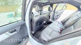 2014 Mercedes-Benz C 300 4MATIC Sedan – miniatura 19
