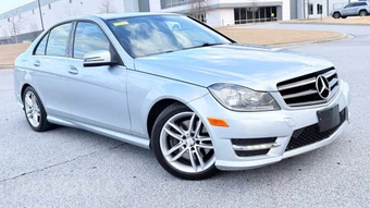 2014 Mercedes-Benz C 300 4MATIC Sedan – miniatura 4