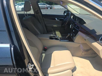 2014 Mercedes-Benz C 300 4MATIC Sedan – miniatura 8