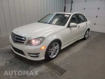 2014 Mercedes-Benz C 300 4MATIC Sedan