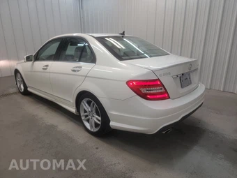 2014 Mercedes-Benz C 300 4MATIC Sedan - miniatura 6