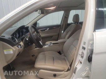 2014 Mercedes-Benz C 300 4MATIC Sedan - miniatura 7