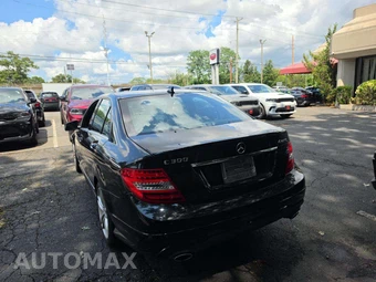 2014 Mercedes-Benz C 300 4MATIC Sedan - miniatura 2