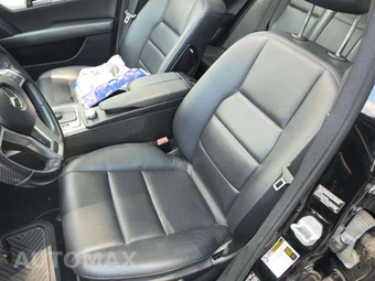 2014 Mercedes-Benz C 300 4MATIC Sedan - miniatura 6