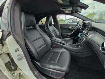 2014 Mercedes-Benz CLA 250 4MATIC – miniatura 19
