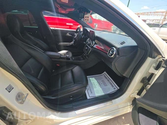 2014 Mercedes-Benz CLA 250 4MATIC – miniatura 18