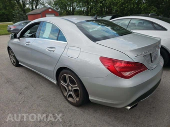 2014 Mercedes-Benz CLA 250 4MATIC - miniatura 2