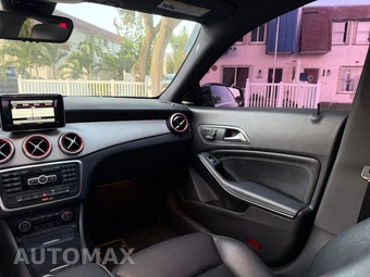 2014 Mercedes-Benz CLA 250 – miniatura 21
